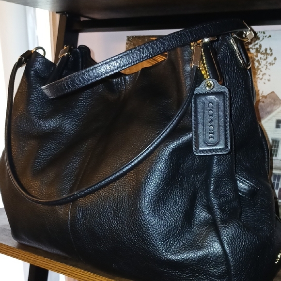 Coach Handbags - Coach Black Leather Women's Bag
